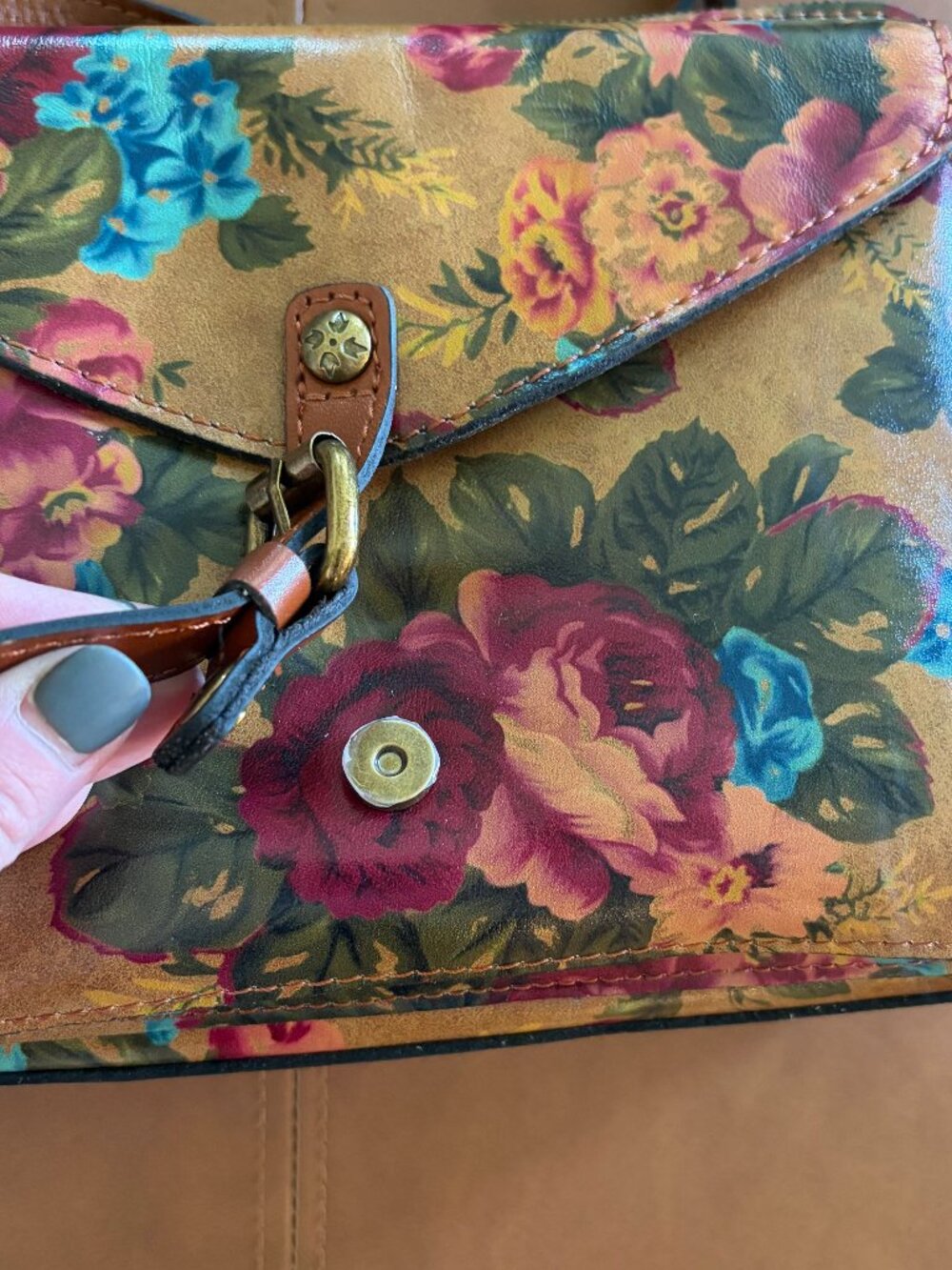 Patricia Nash Avellino Crossbody Organizer Vintage Victorian Garden NWT leather - Picture 4 of 10